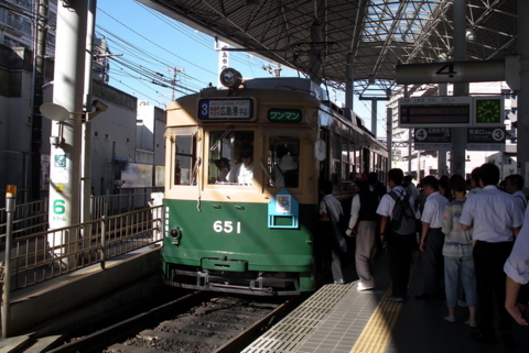 広島電鉄　６５１号