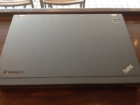 Lenovo ThinkPad X230 全景