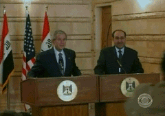 ブッシュ大統領がイラク人記者に靴