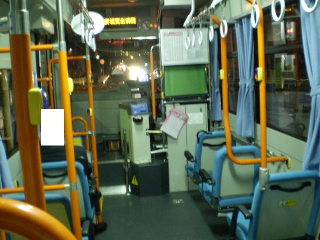 091005−71 あんくるバス 桜井線 オーワバス 車内
