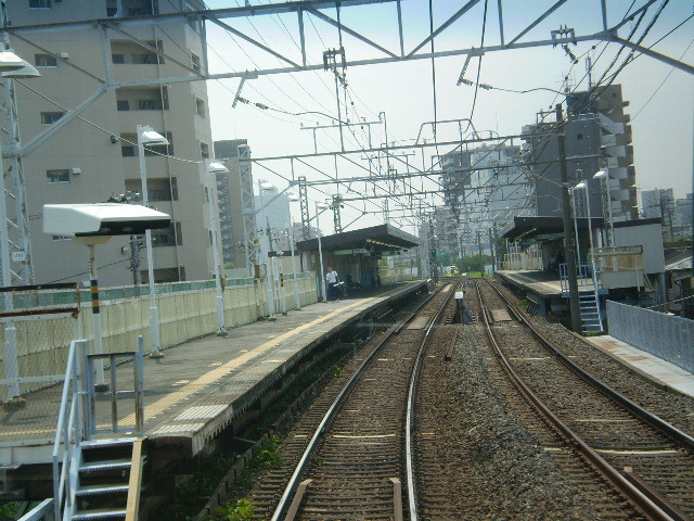 100702-111 京成関屋駅