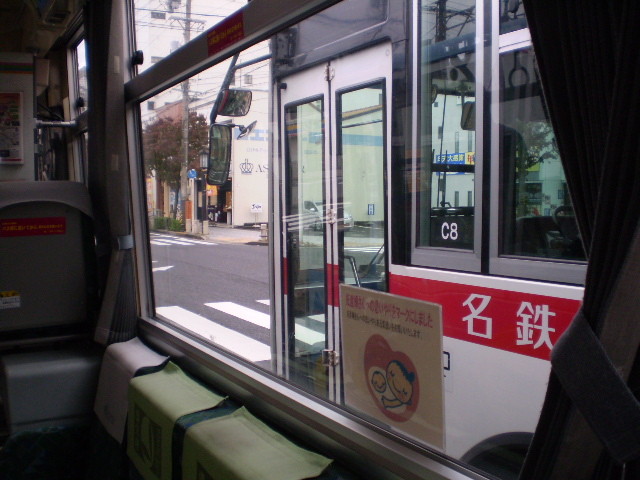 101031-07 まちバスの よこに 名鉄路線バス