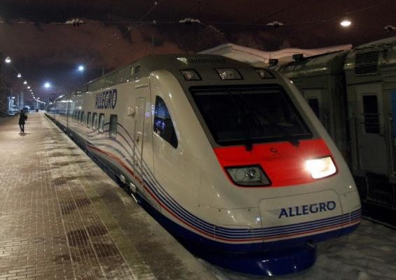 サンクトペテルブルグ−ヘルシンキ間 高速 列車 アレグロ 03 （ＡＦＰ）