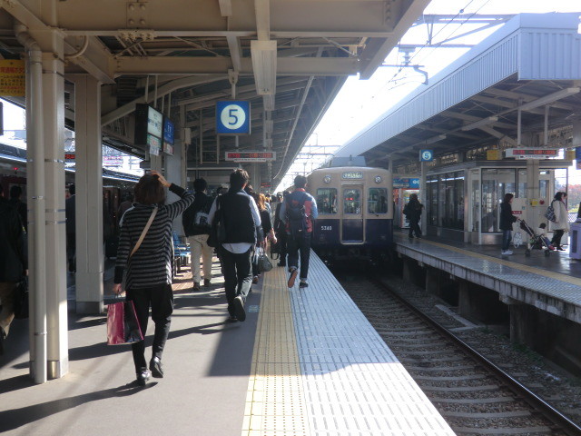 121107 粟生線 (10) 9:40 尼崎 （あまがさき）で 阪神なんば線から 阪神本線へ のりかえ