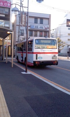 121127 08:01 新安城 名鉄バス