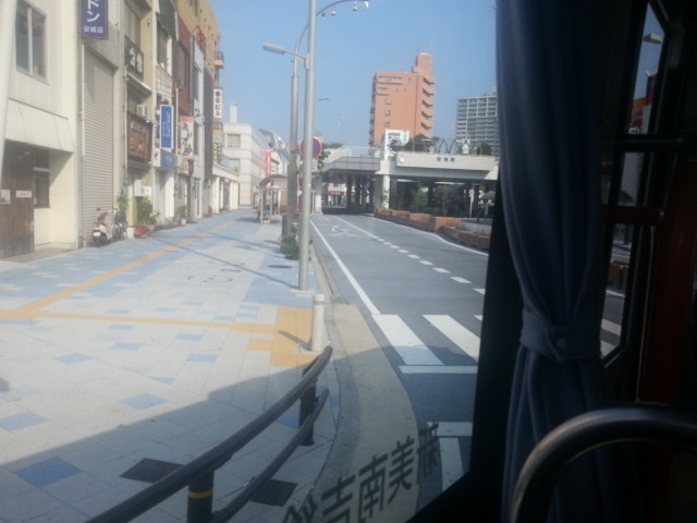 2013-08-15 08:03 あんくるバス 桜井線 バス JR安城駅 到着