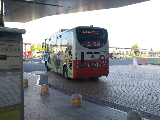 20131011 16:32 安城更生病院 あんくるバス 桜井西線 バス