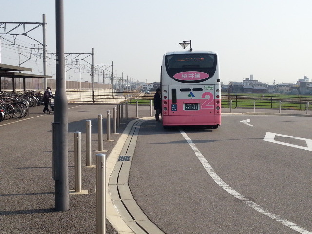 20140317 08.54.18 南桜井駅バス停－あんくるバス桜井線バス