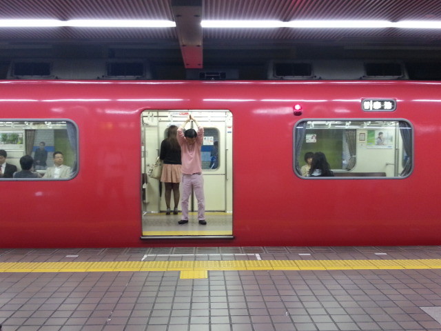 20140526 09.09.15 鶴舞線伏見 - 赤池いき電車