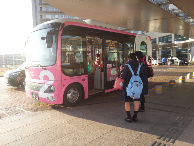 20150204_074717 更生病院 - 桜井線バス