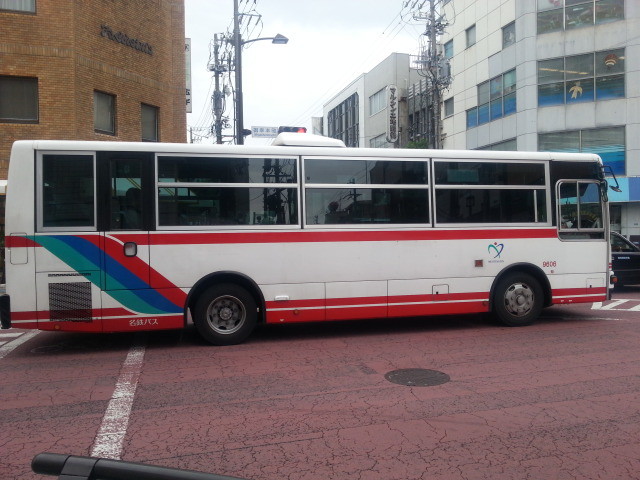 20150519_124107 御幸本町交差点 - 名鉄バス