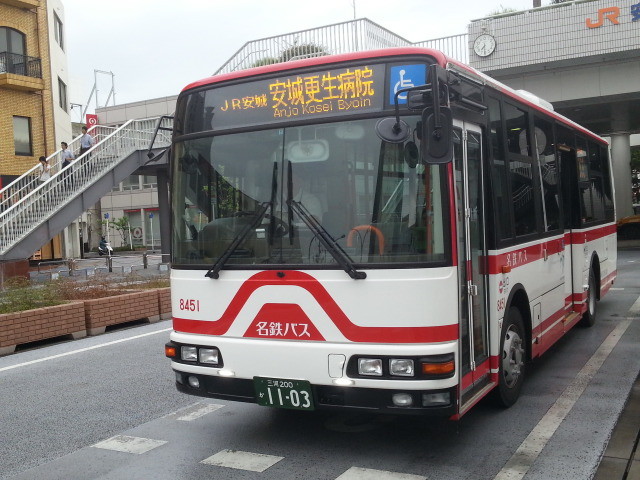 20150819_073040 あんじょうえきまえ - 名鉄バス