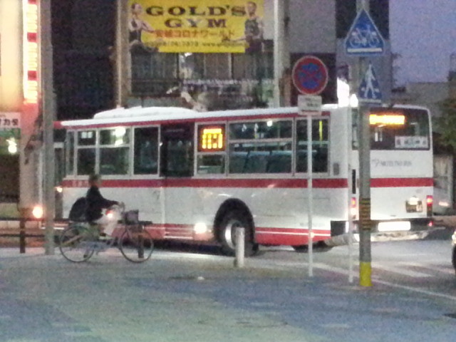 20151016_173705 あんじょうえきまえ - 東岡崎いきバス