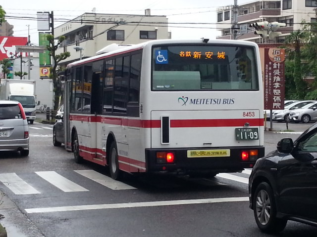 20160511_080749 桜町交差点 - 名鉄バス