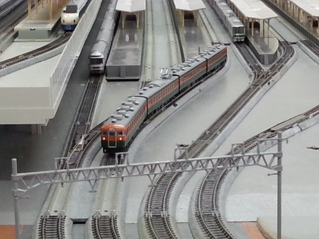20160702_134755 北部公民会鉄道模型展 - むかしの東海道線電車