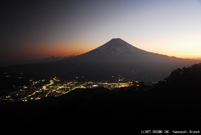 初日の出はネットで キレイで高画質な富士山のライブカメラ はてなニュース