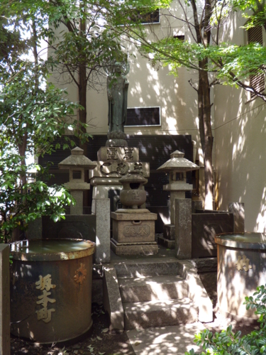 銅造地蔵菩薩像