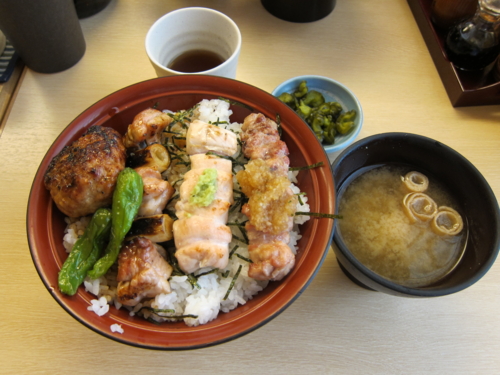 江戸路丼(900円)＋ご飯大盛り(0円)