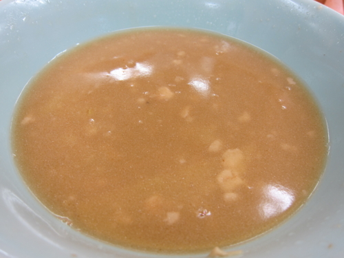 乳化したスープ
