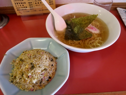 半高菜チャーハン・塩ラーメン(650円)
