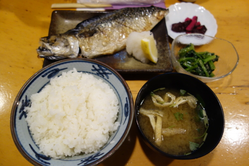 焼魚定食[サバ文化干](700円)