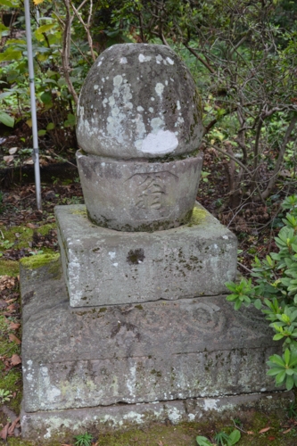 翁(松尾芭蕉)の碑
