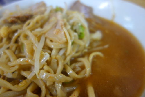 麺とTAROのスープ