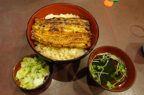 大鰻丼(1700円)+ご飯大盛り(0円)