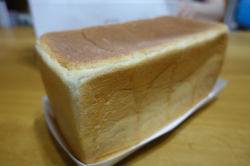 角食パン(税抜800円)