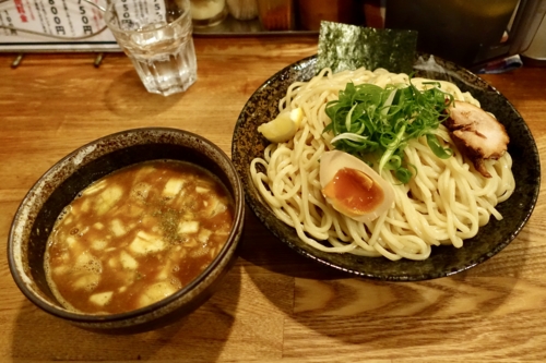 カレーつけ麺【特盛375g(2.5玉】(800円)