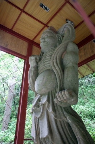 日本最大級の石造仁王尊吽形