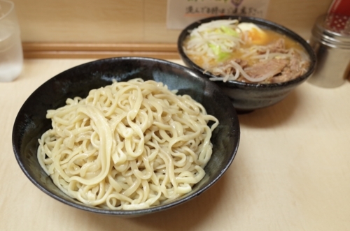 みそつけ麺(800円)