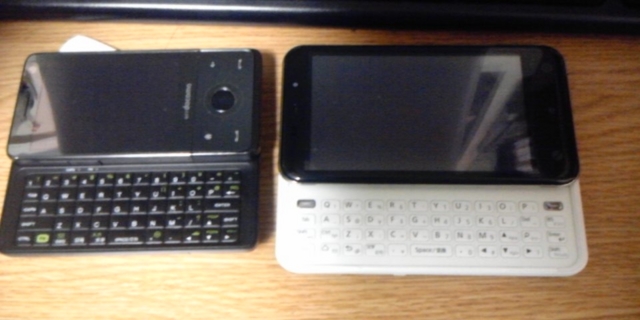 HT-01AとIS02のキーボード