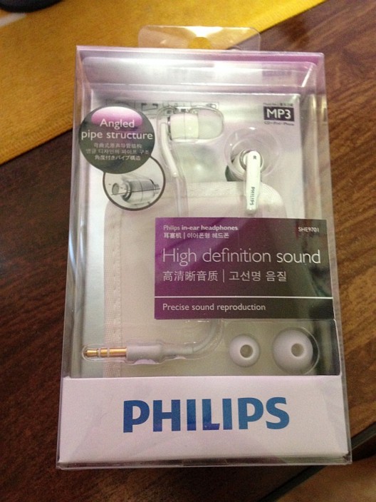 PHILIPS SHE9701A (2015年)