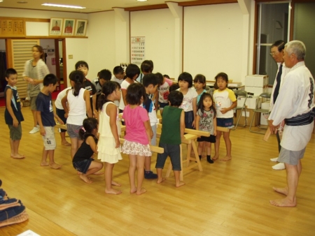 子供神輿練習（平成23年）