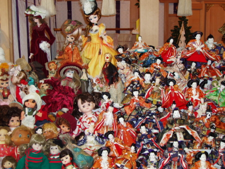 人形供養祭の祭壇
