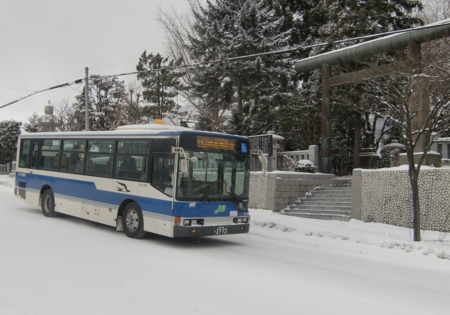 ジェイ・アール北海道バス（西野神社前）
