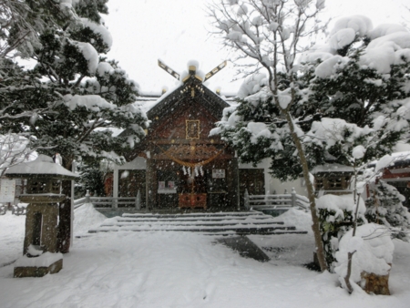 平成26年11月14日　西野神社境内の風景