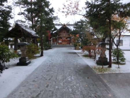 平成27年　西野神社での初雪