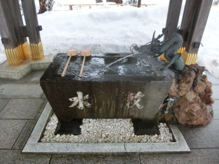 西野神社 手水舎（平成29年3月末日）