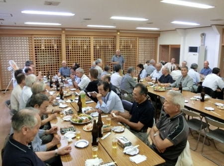 平成29年7月　地域代表者達との会議後の懇親会