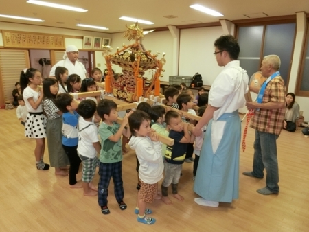 平成29年9月　西野神社 子供神輿の練習