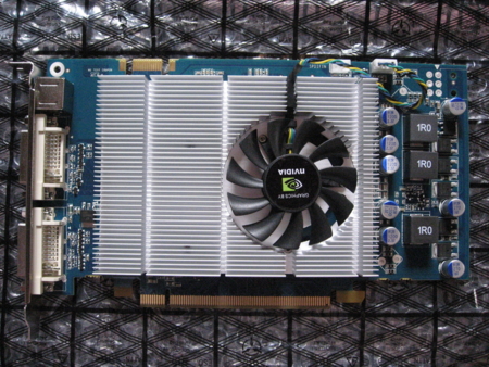 GeForce 9600GT-GE 基板(表)