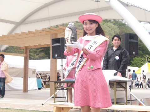 第11代 （2011-2012） かさま観光大使 横山紗織さん 02