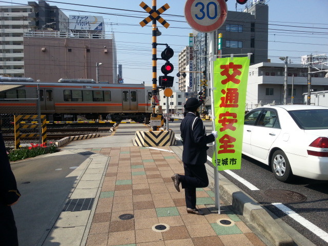 20140409 JR安城駅ふみきり事故防止キャンペーン 09:32