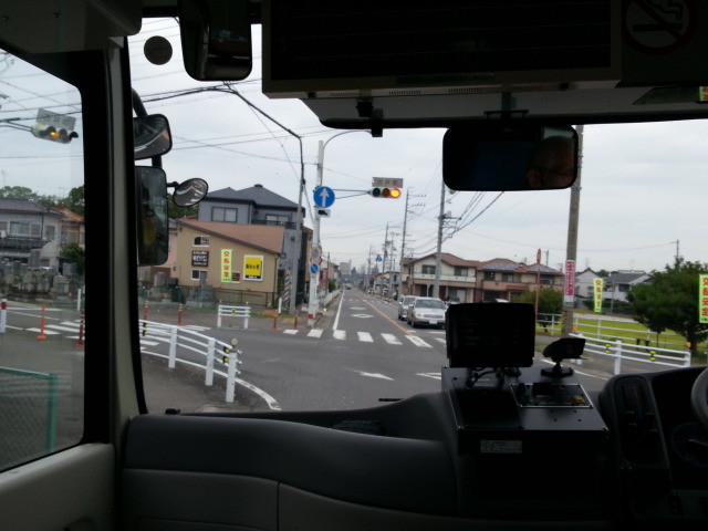 20140924 07.43.32 桜井線バス - 古井町交差点
