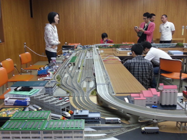 20141013 安城市中央図書館鉄道展 - 会場のようす