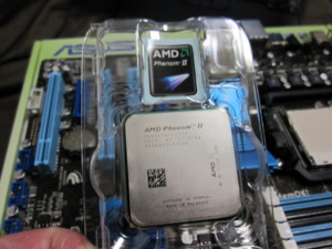 AMDのPhenomII X4 945